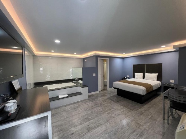 Deluxe Inn Hawthorne/ LAX image 6